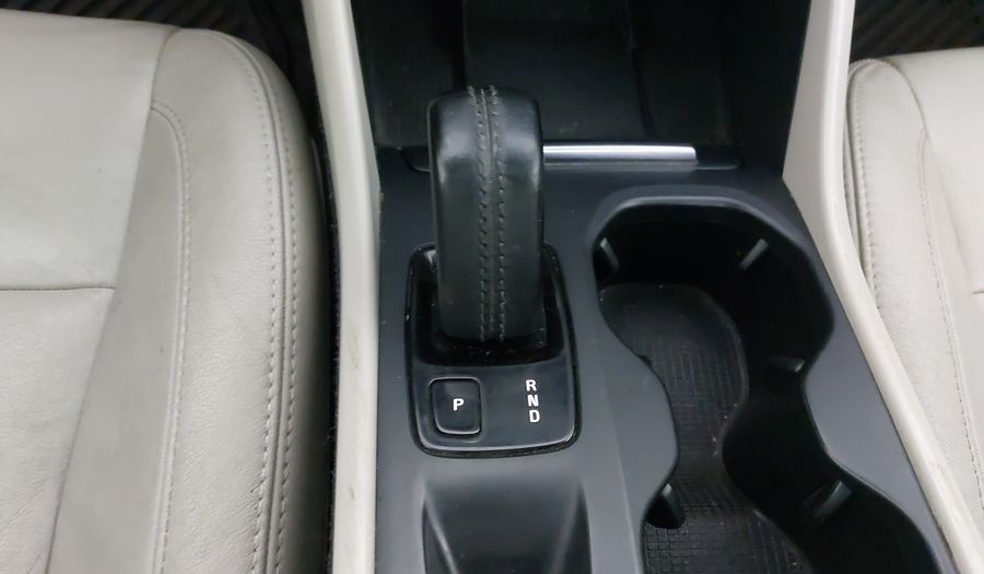 Volvo Xc40 2.0 T4 MOMENTUM AUTO Suv 2021