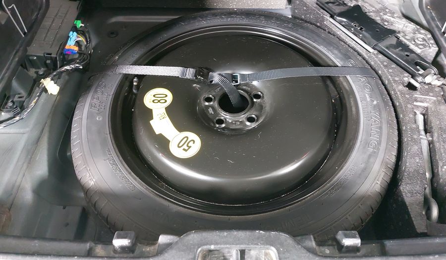 Volvo Xc40 2.0 T4 MOMENTUM AUTO Suv 2021