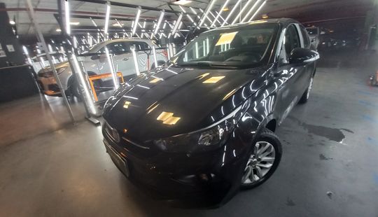 Fiat • Cronos