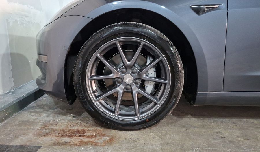 Tesla Model 3 BEV 50KWH STANDARD RANGE PLUS AUTO Sedan 2022