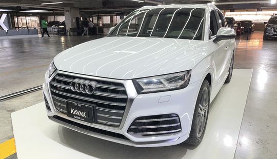 Audi • SQ5