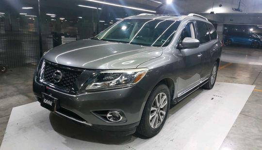 Nissan • Pathfinder