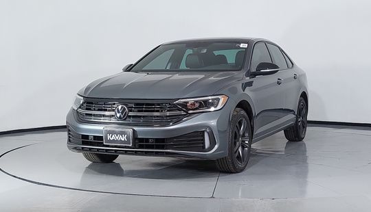 Volkswagen • Jetta