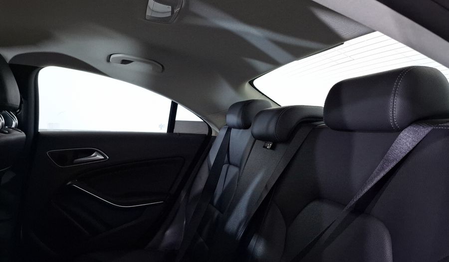 Mercedes Benz Clase Cla 1.6 CLA 200 CGI SPORT AT Coupe 2016