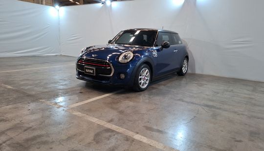 Mini • Cooper