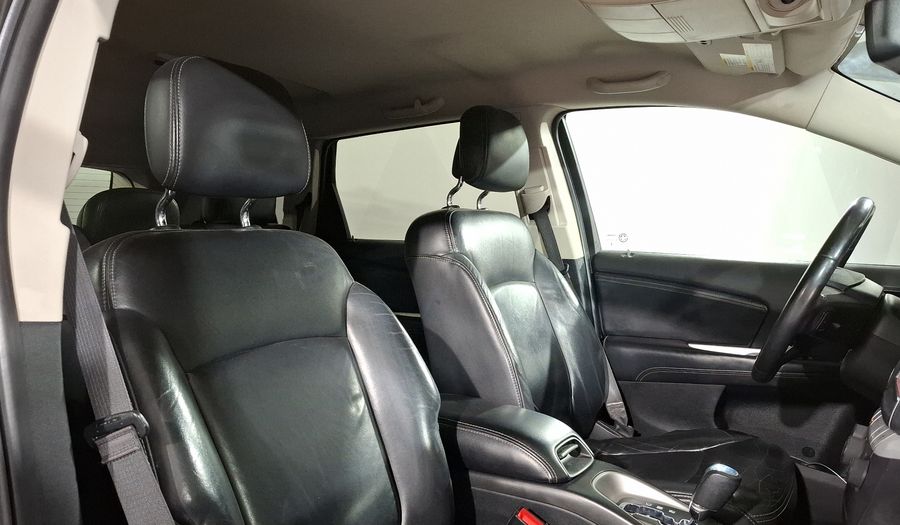 Dodge Journey 2.4 SXT+ 5 PASAJEROS Suv 2015