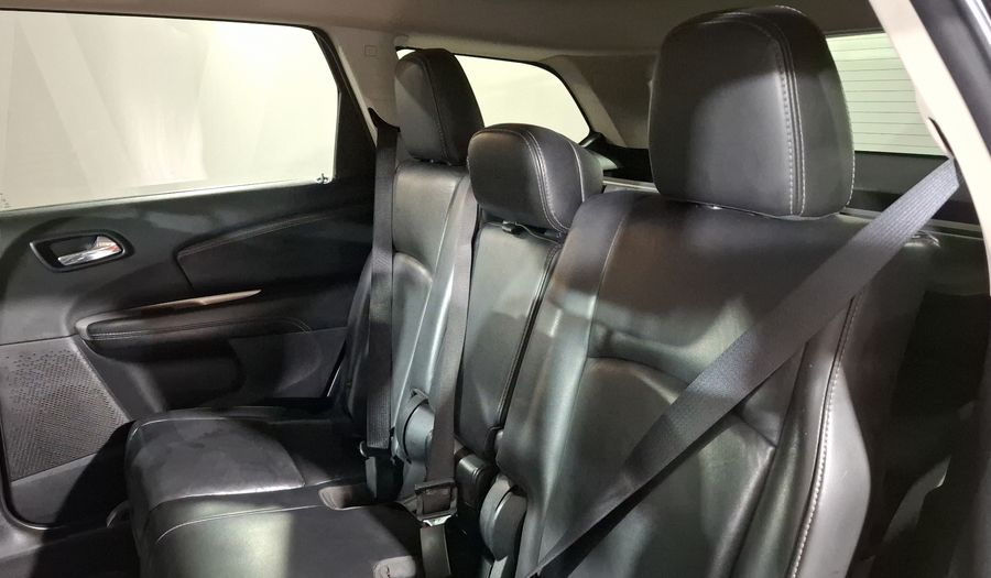 Dodge Journey 2.4 SXT+ 5 PASAJEROS Suv 2015