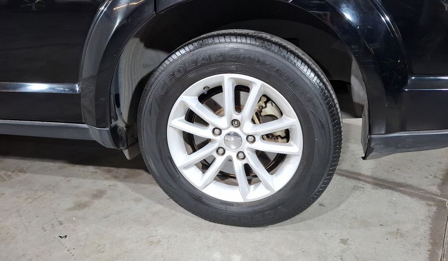 Dodge Journey 2.4 SXT+ 5 PASAJEROS Suv 2015