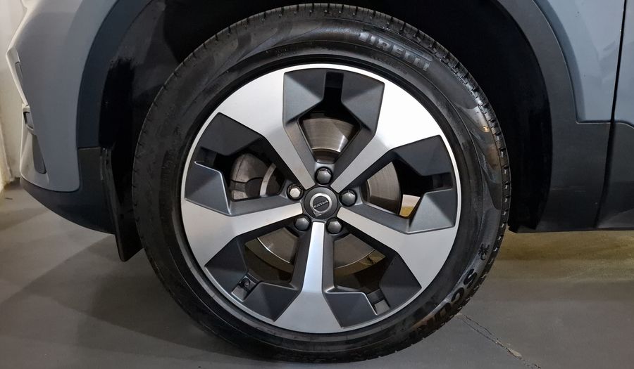 Volvo Xc40 2.0 B4 MHEV PLUS AUTO Suv 2023