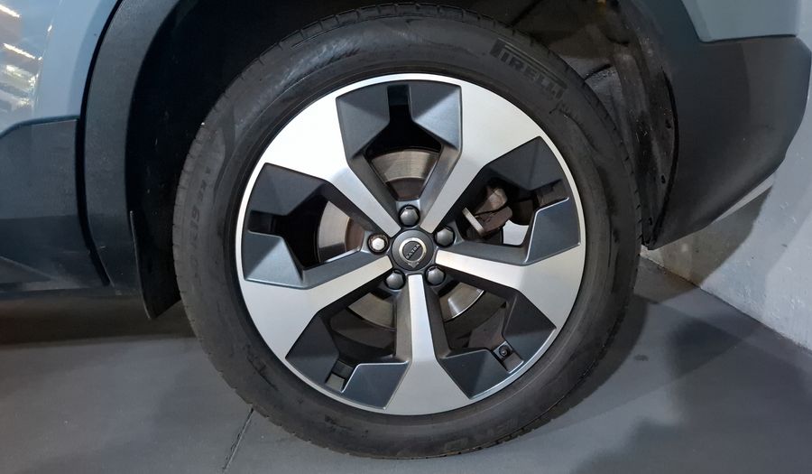 Volvo Xc40 2.0 B4 MHEV PLUS AUTO Suv 2023