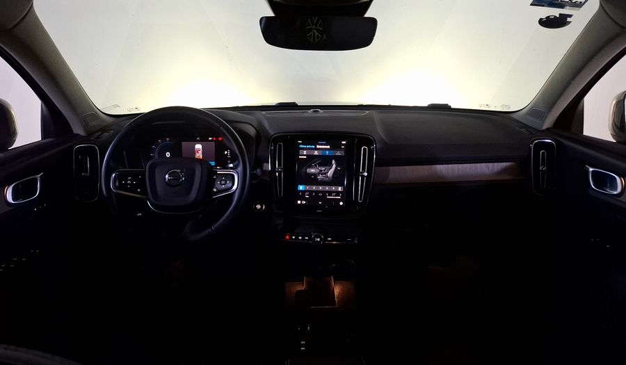 Volvo Xc40 2.0 B4 MHEV PLUS AUTO Suv 2023