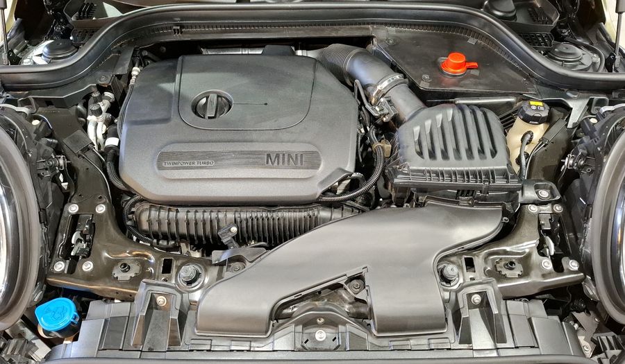 Mini Cooper S 2.0 COOPER HOT CHILI DCT Hatchback 2021