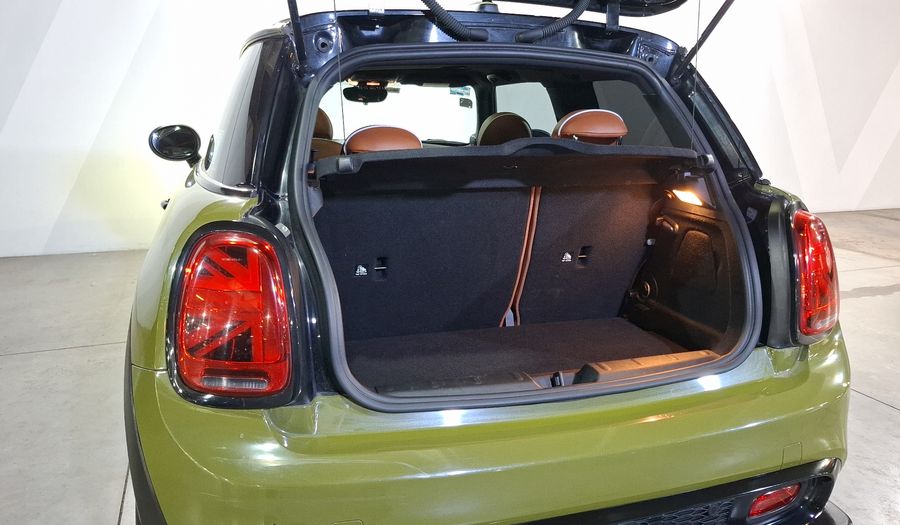 Mini Cooper S 2.0 COOPER HOT CHILI DCT Hatchback 2021