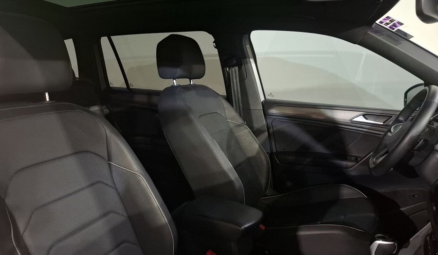 Volkswagen Tiguan 1.4 R-LINE DCT Suv 2024