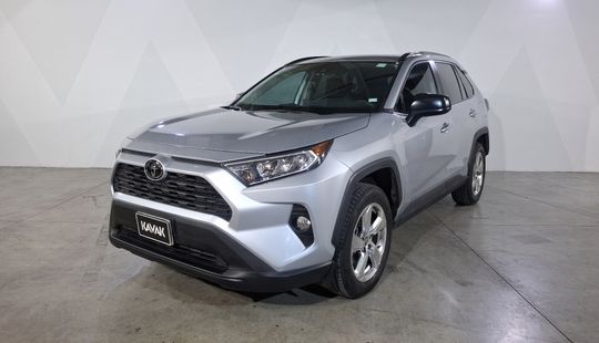 Toyota • RAV4