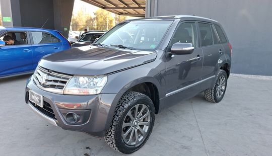 Suzuki • GrandNomade