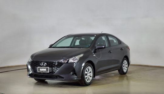Hyundai • Accent