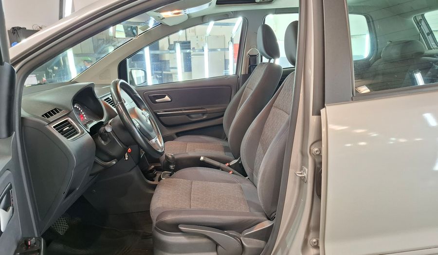Volkswagen Fox 1.6 HIGHLINE I MOTION Hatchback 2012