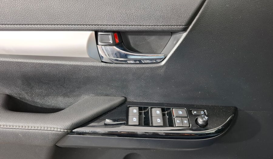 Toyota Hilux 2.8 TDI SRX AUTO 4WD C/D Pickup 2024
