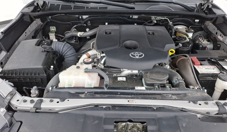 Toyota Hilux 2.8 TDI SRX AUTO 4WD C/D Pickup 2024
