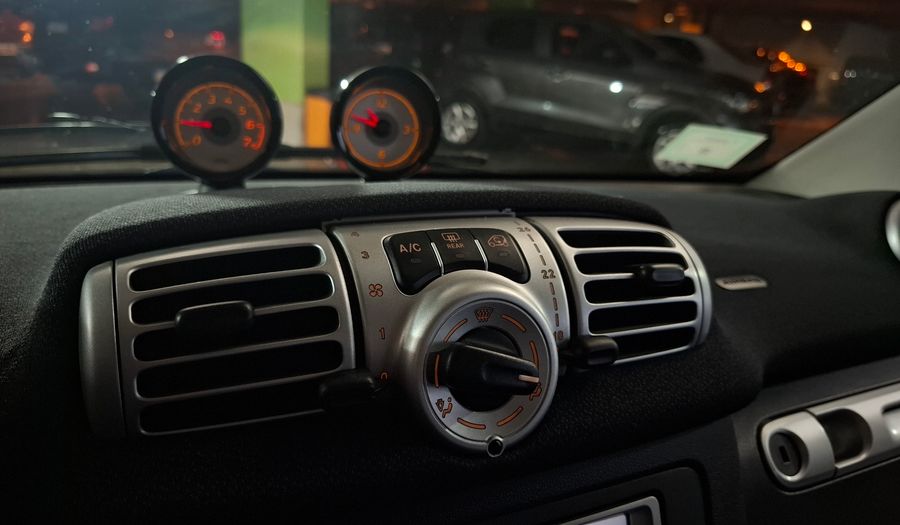 Smart Fortwo 1.0 COUPE PASSION LE Hatchback 2013