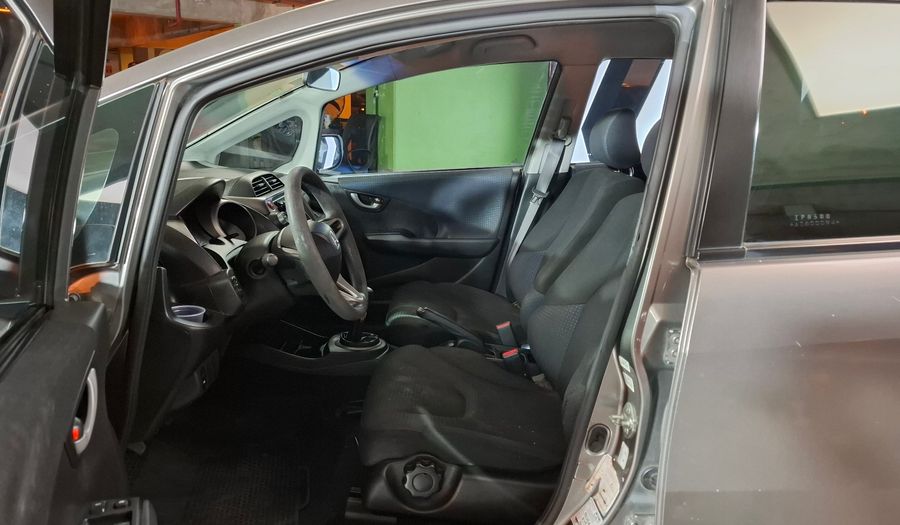 Honda Fit 1.4 LX MT Hatchback 2010