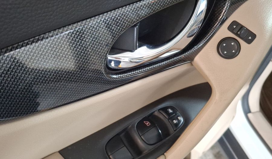 Nissan X-trail 2.5 EXCLUSIVE 2 ROW AUTO Suv 2017