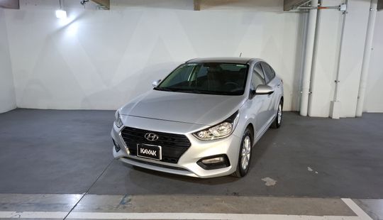 Hyundai • Accent