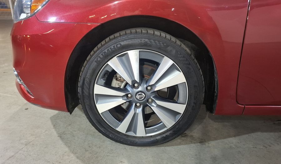 Nissan Sentra 1.8 EXCLUSIVE AUTO Sedan 2019
