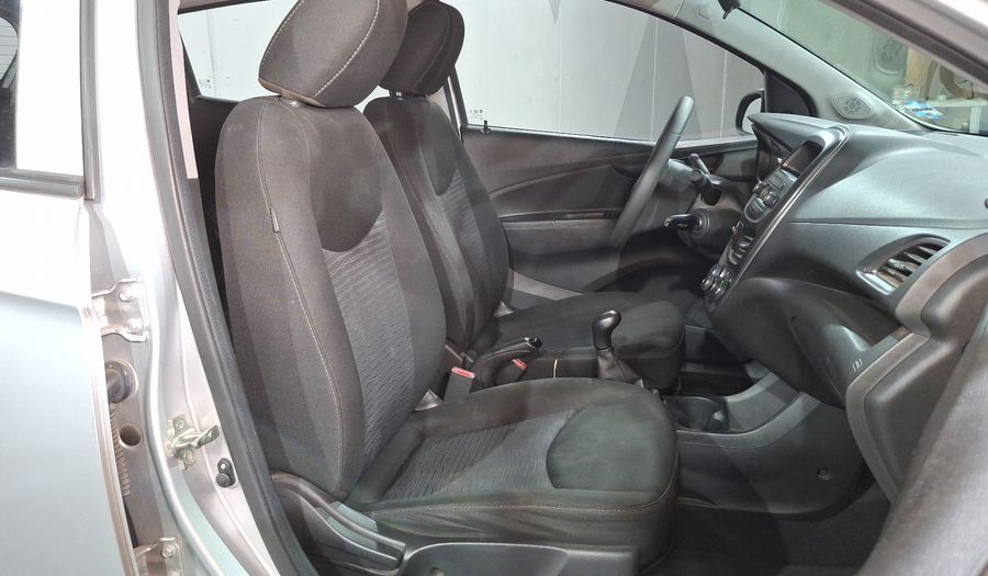 Chevrolet Spark 1.4 LT B Hatchback 2021