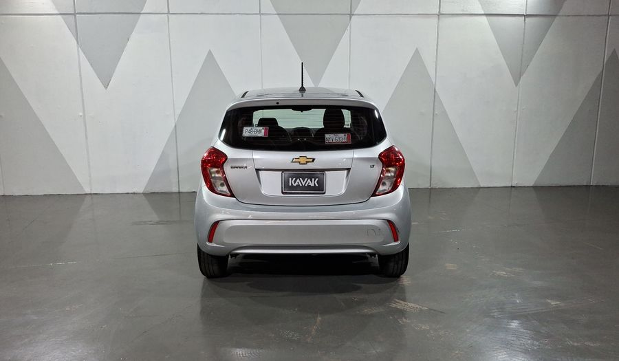 Chevrolet Spark 1.4 LT B Hatchback 2021