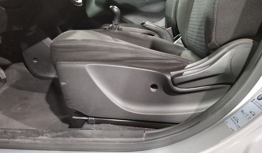 Chevrolet Spark 1.4 LT B Hatchback 2021