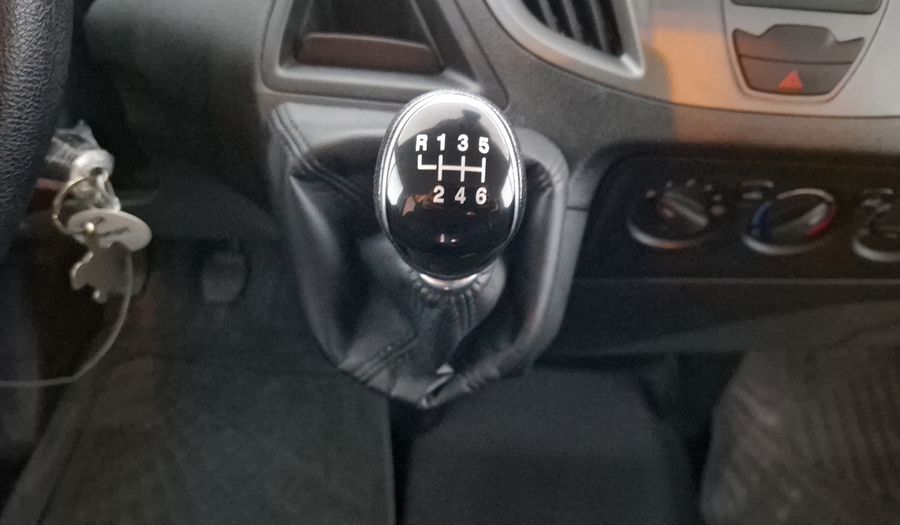 Ford Transit 2.2 DIESEL VAN LARGA Van 2020