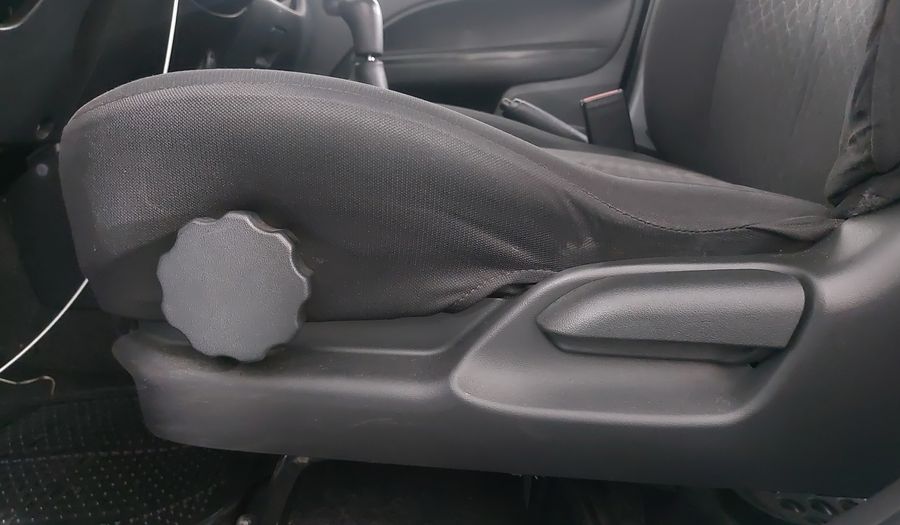 Mitsubishi Mirage 1.2 GLX MT Hatchback 2016