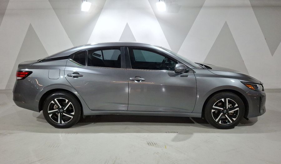 Nissan Sentra 2.0 ADVANCE CVT Sedan 2024