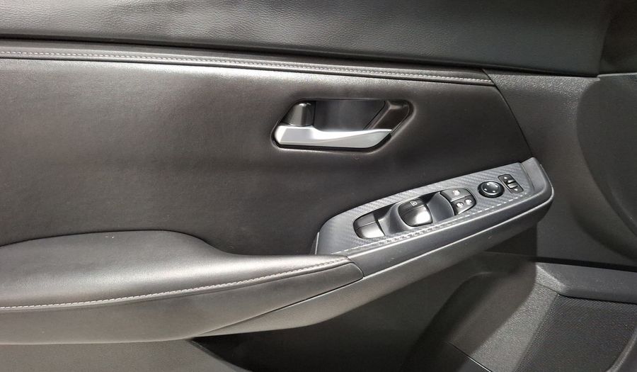 Nissan Sentra 2.0 ADVANCE CVT Sedan 2024