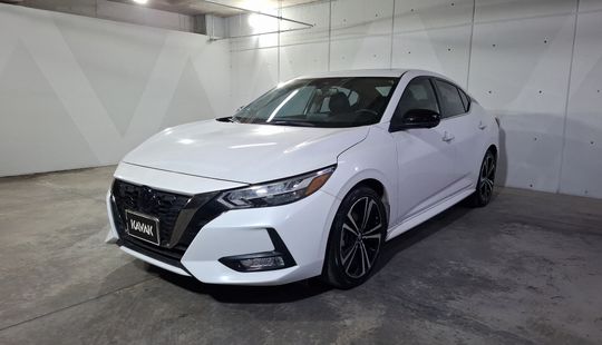 Nissan • Sentra