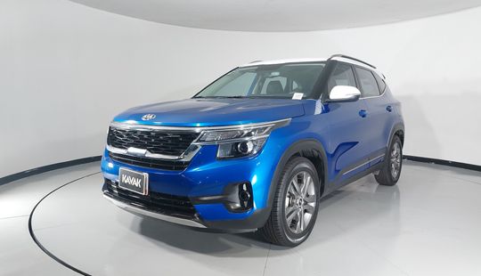 2021 • 22,240 km • Automático