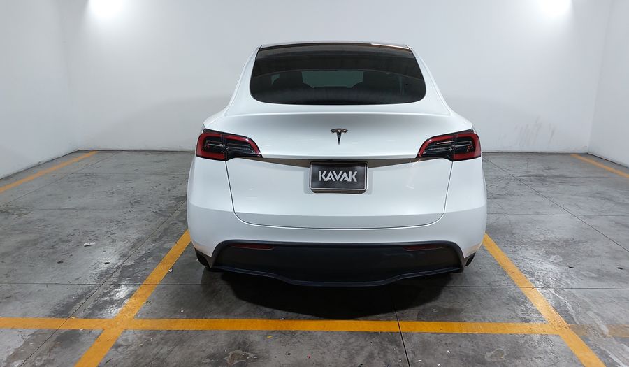 Tesla Model Y BEV RWD AUTO Suv 2023