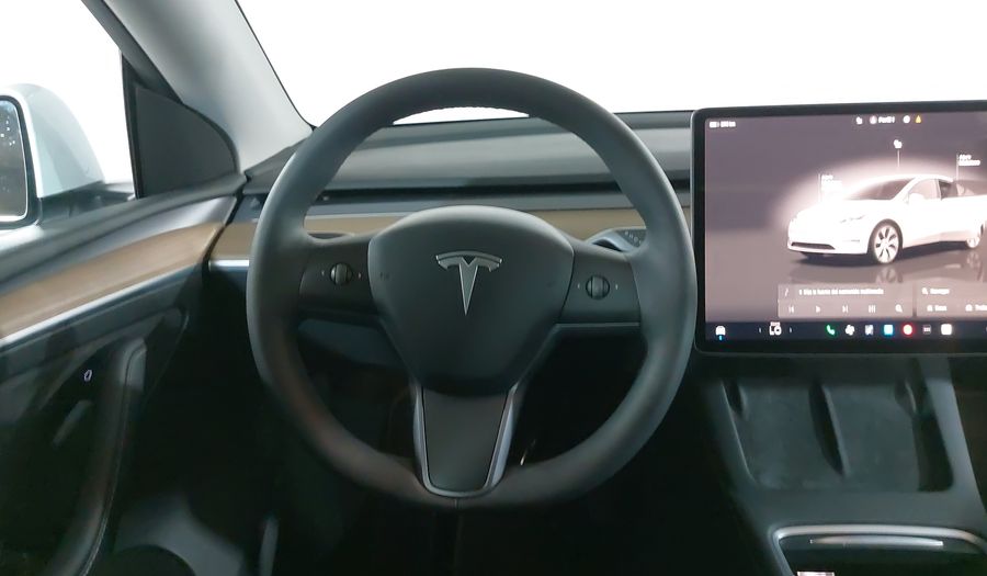 Tesla Model Y BEV RWD AUTO Suv 2023