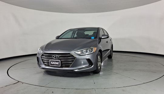 Hyundai • Elantra