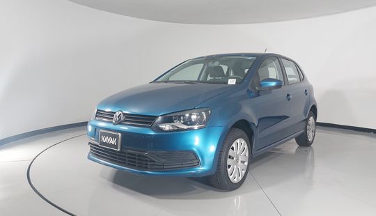 Volkswagen • Polo