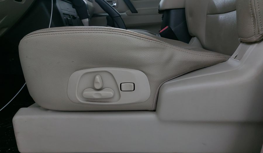 Mitsubishi Montero 3.8 LIMITED Suv 2017