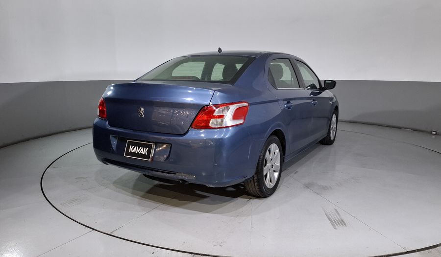 Peugeot 301 1.6 ALLURE TIPTRONIC Sedan 2015