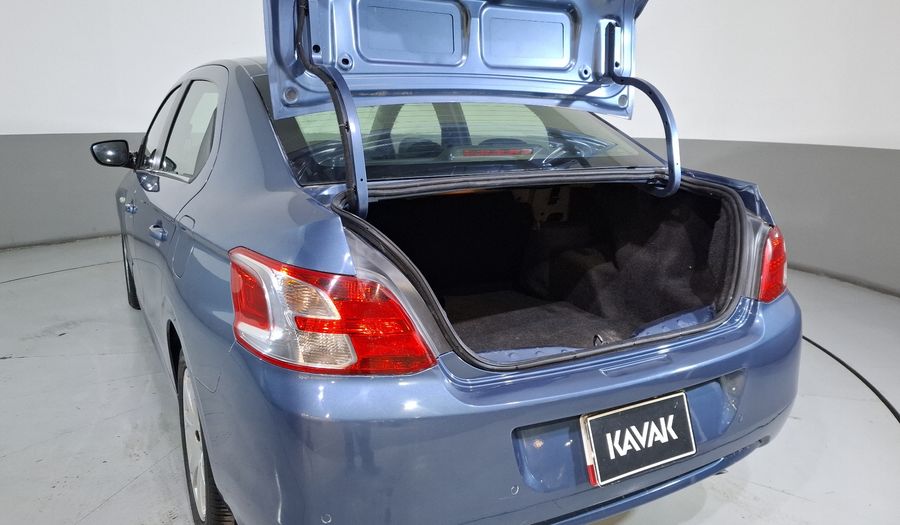 Peugeot 301 1.6 ALLURE TIPTRONIC Sedan 2015