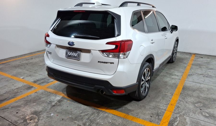 Subaru Forester 2.5 LIMITED CVT AWD EYESIGHT Suv 2021