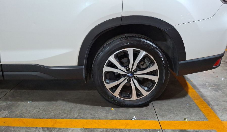 Subaru Forester 2.5 LIMITED CVT AWD EYESIGHT Suv 2021