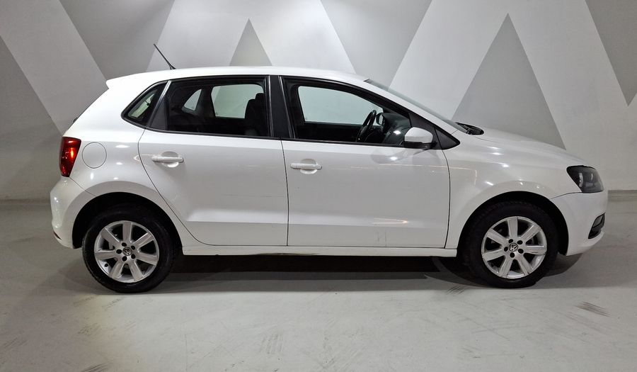 Volkswagen Polo 1.6 TIPTRONIC Hatchback 2016