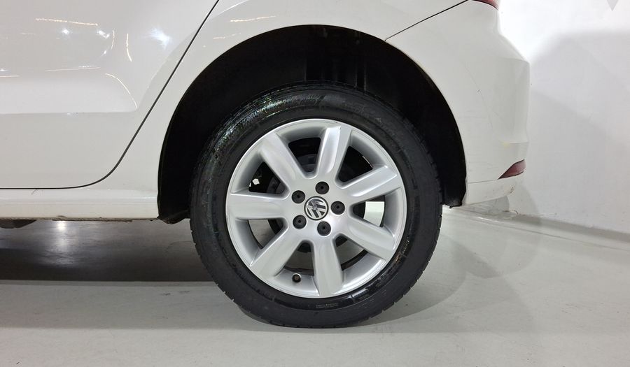 Volkswagen Polo 1.6 TIPTRONIC Hatchback 2016