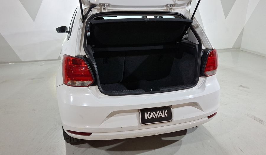 Volkswagen Polo 1.6 TIPTRONIC Hatchback 2016